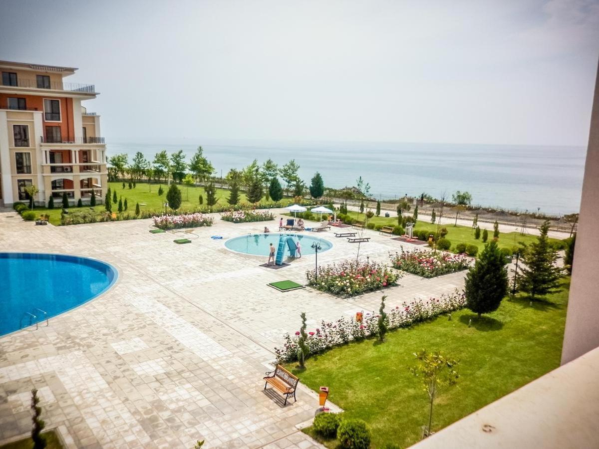 Prestige Fort Beach - Premium Apartments Sveti Vlas Εξωτερικό φωτογραφία
