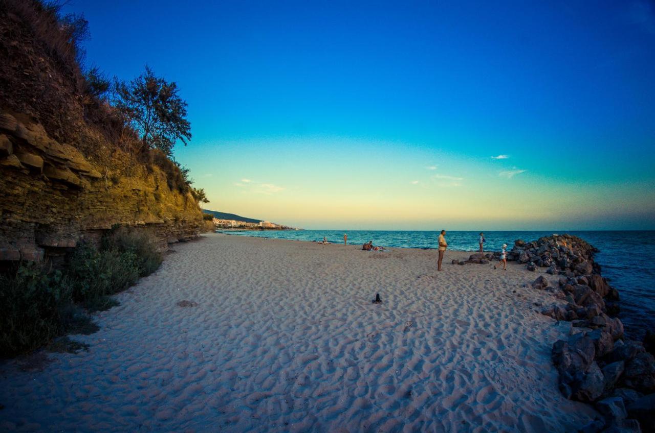 Prestige Fort Beach - Premium Apartments Sveti Vlas Εξωτερικό φωτογραφία