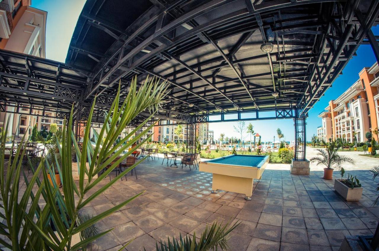 Prestige Fort Beach - Premium Apartments Sveti Vlas Εξωτερικό φωτογραφία