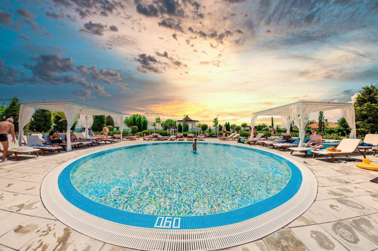 Prestige Fort Beach - Premium Apartments Sveti Vlas Εξωτερικό φωτογραφία
