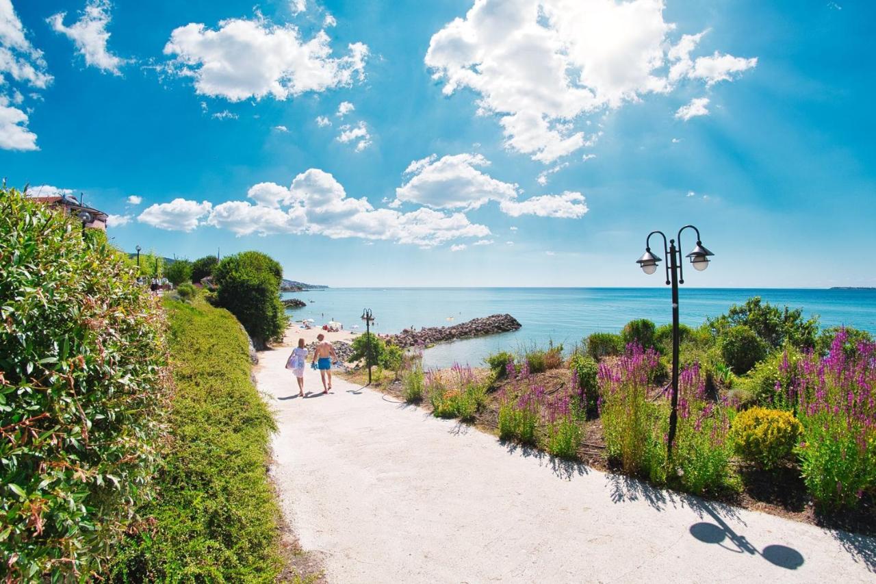 Prestige Fort Beach - Premium Apartments Sveti Vlas Εξωτερικό φωτογραφία